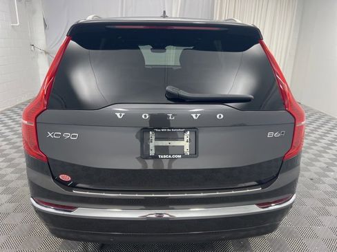 Used 2024 Volvo XC90 B6 Plus image 7