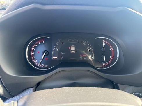 Certified 2025 Toyota RAV4 XLE w/ Convenience Package image 14