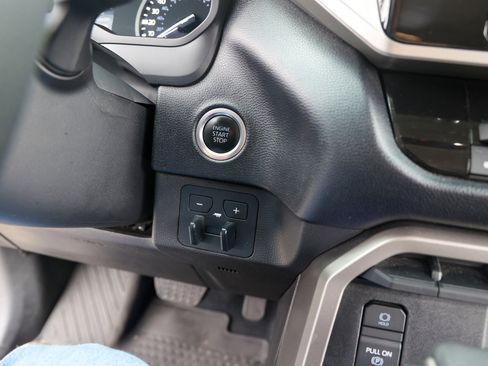 Used 2024 Toyota Tundra SR5 w/ SR5 Premium Package image 21