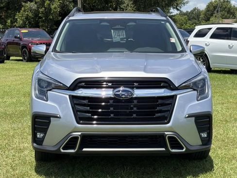 Used 2023 Subaru Ascent Touring AWD/4WD image 3
