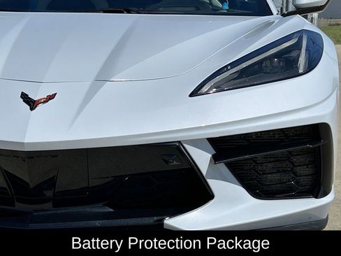 Used 2023 Chevrolet Corvette Stingray Preferred Conv w/ Stealth Interior Trim Package image 5