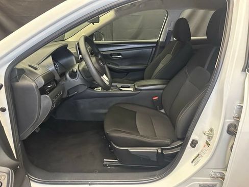 Used 2024 Nissan Sentra SV FWD image 21