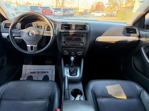 Used 2014 Volkswagen Jetta SE image 28