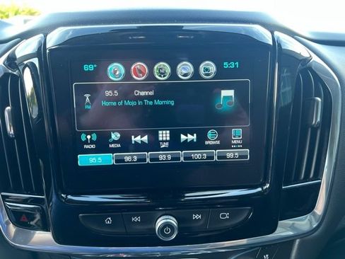 Used 2018 Chevrolet Traverse Premier w/ Redline Edition AWD/4WD image 31