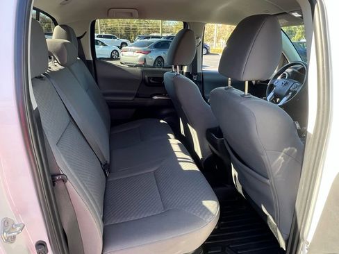 Certified 2023 Toyota Tacoma SR5 image 18