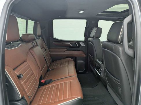 Used 2026 GMC Sierra 1500 Denali Ultimate AWD/4WD image 23