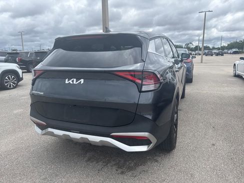 Certified 2023 Kia Sportage EX image 4