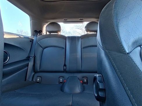 Used 2020 MINI Cooper S image 27