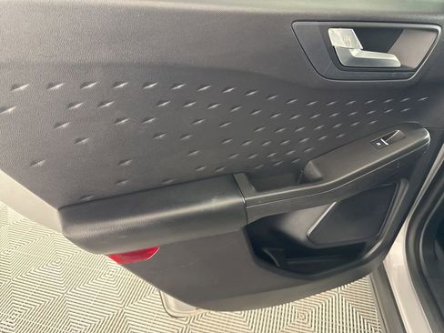 Used 2020 Ford Escape SEL AWD/4WD image 25