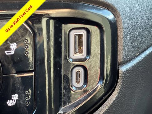 Used 2025 Chevrolet Silverado 2500 LT AWD/4WD image 38