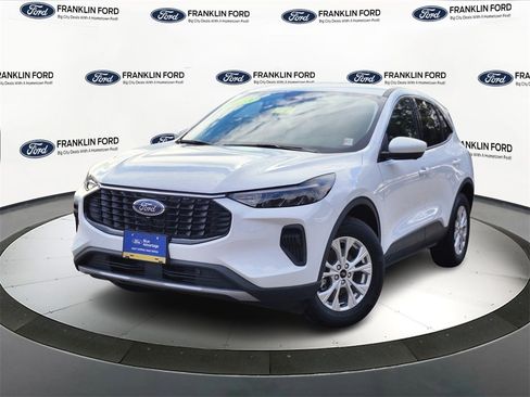 Certified 2023 Ford Escape Active w/ Tech Pack #2 image 1