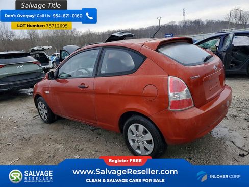 Used 2010 Hyundai Accent GS image 3