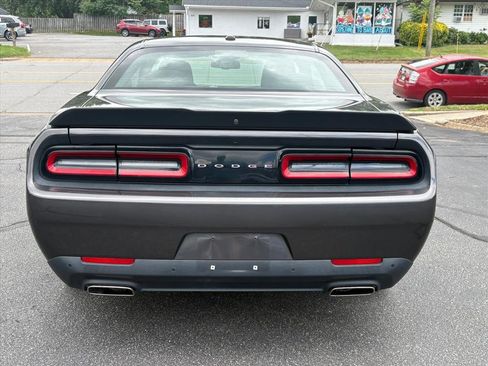 Used 2023 Dodge Challenger GT RWD image 4