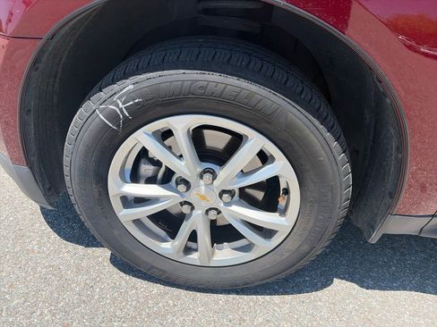 Used 2017 Chevrolet Equinox LT w/ Convenience Package FWD image 11