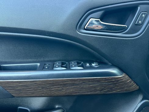 Used 2020 GMC Canyon Denali image 10