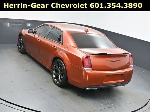 Used 2021 Chrysler 300 S image 33