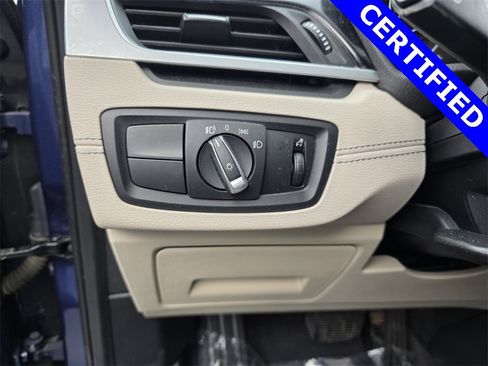 Used 2022 BMW X1 sDrive28i w/ Premium Package image 27