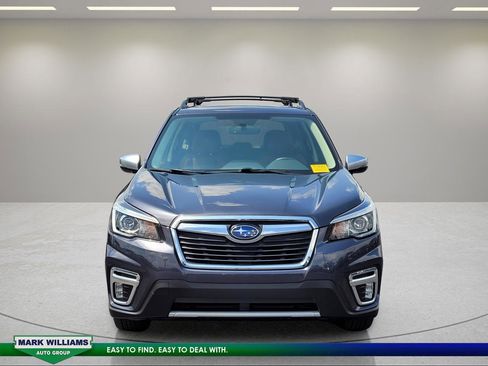 Used 2019 Subaru Forester Touring AWD/4WD image 9