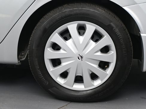 Certified 2024 Nissan Versa S w/ Trunk Package image 14