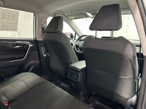 Used 2025 Toyota RAV4 XLE image 53