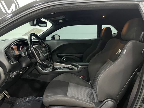 Used 2020 Dodge Challenger R/T Scat Pack RWD image 11