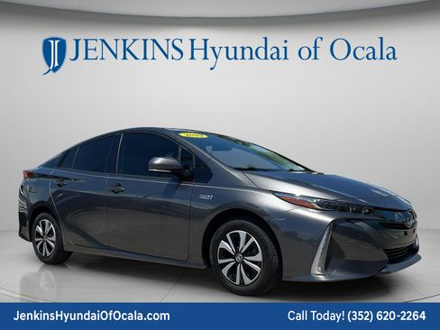 Used 2019 Toyota Prius Prime Plus FWD image 1