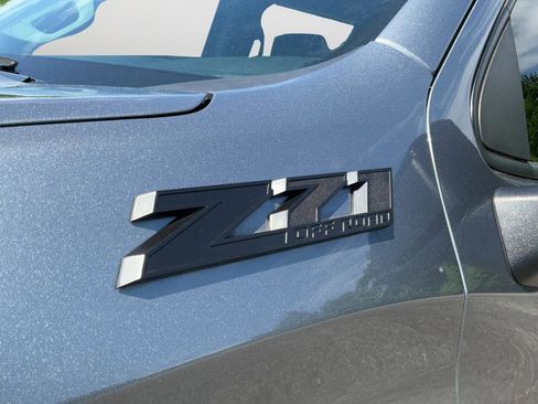 Used 2021 Chevrolet Silverado 1500 LT Trail Boss w/ Bed Protection Package AWD/4WD image 27