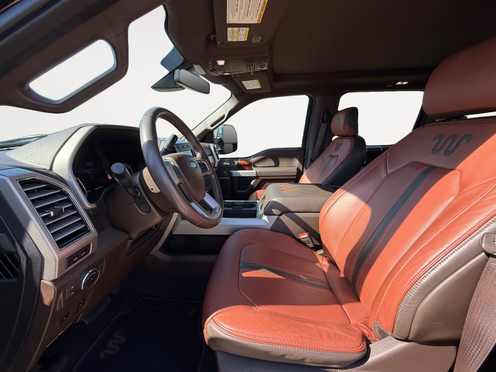 Used 2019 Ford F350 King Ranch w/ King Ranch Ultimate Package RWD image 9