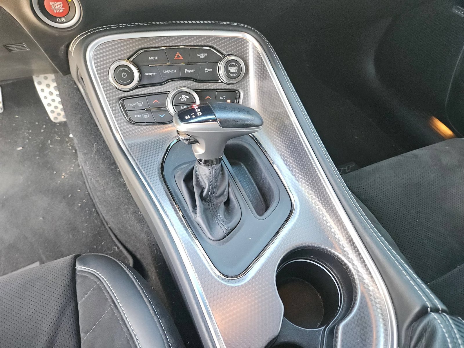 Used 2022 Dodge Challenger SRT Hellcat w/ Plus Package RWD image 19
