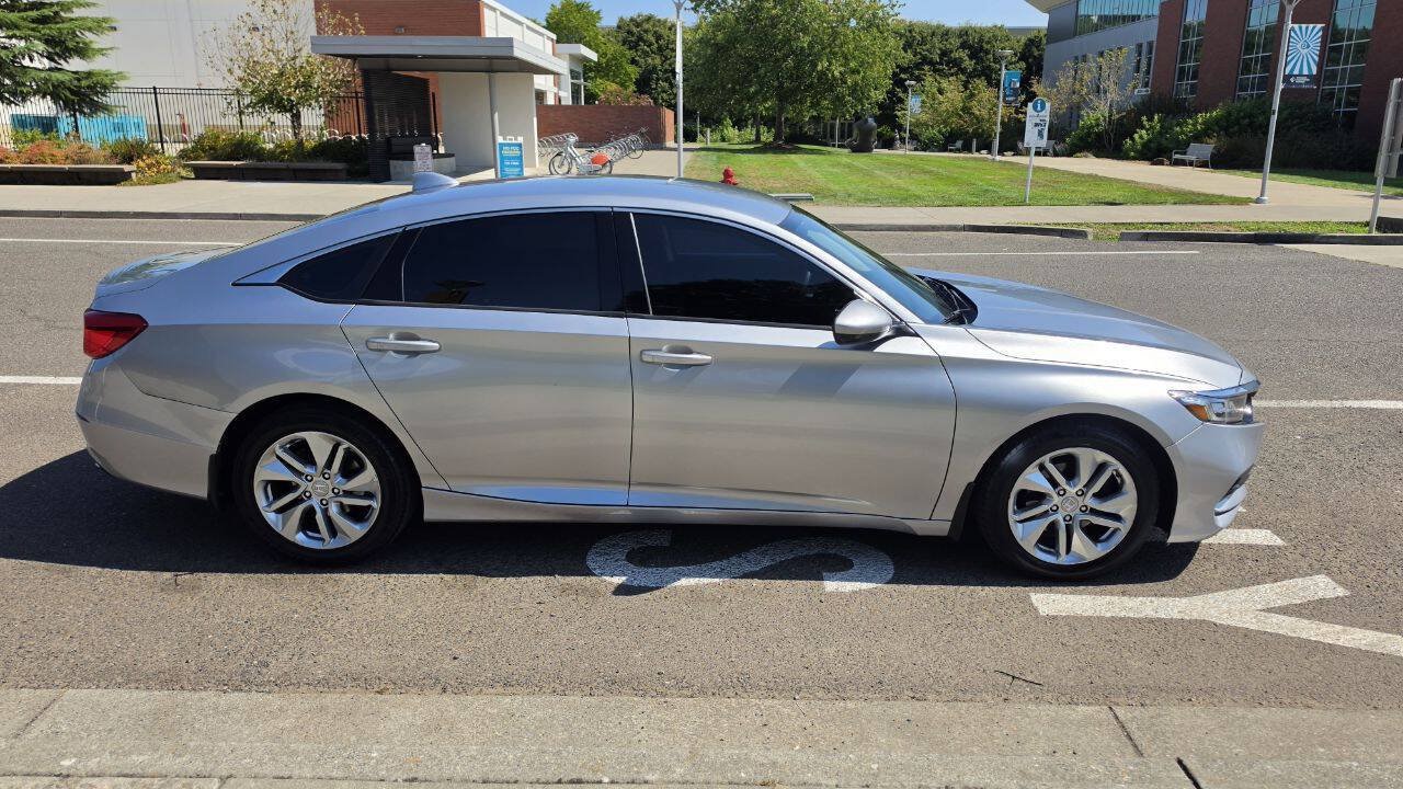 Used 2018 Honda Accord LX image 4