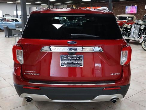Used 2021 Ford Explorer Limited w/ Equipment Group 301A image 4