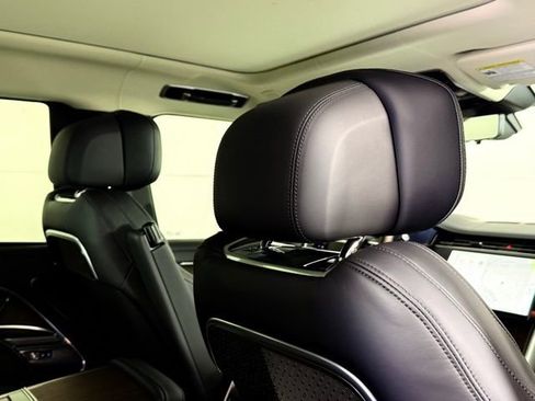 New 2025 Land Rover Range Rover Autobiography image 25