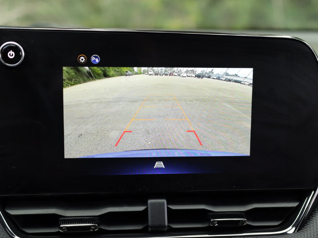 Used 2025 Chevrolet Equinox RS AWD/4WD image 16