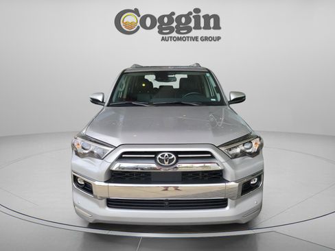 Used 2023 Toyota 4Runner Limited image 2