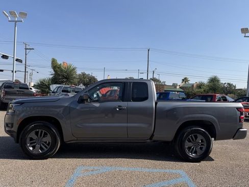 Certified 2025 Nissan Frontier SV image 3