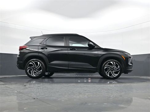 Certified 2025 Chevrolet TrailBlazer RS w/ Driver Confidence Package image 24