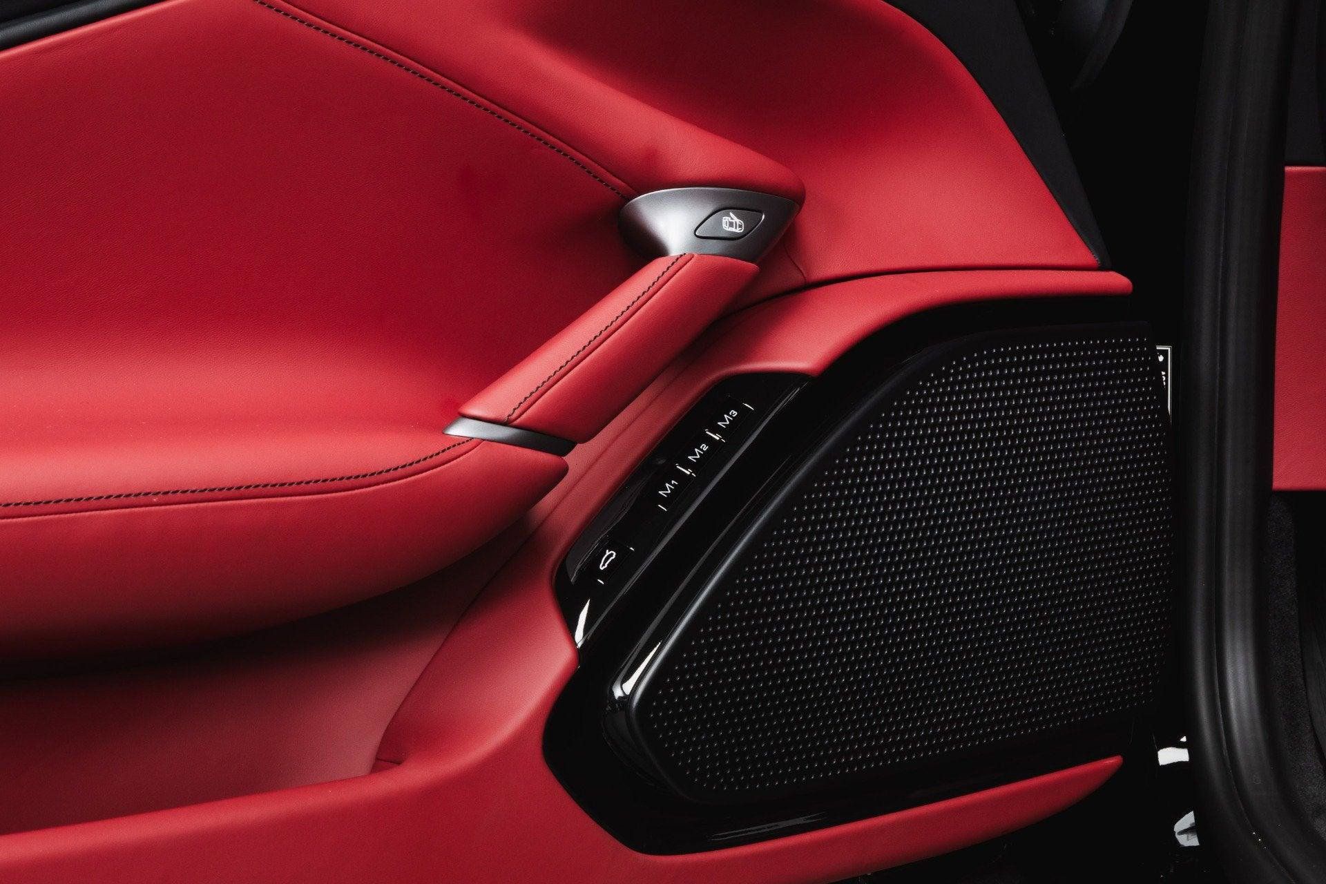 Certified 2024 Ferrari Roma Spider RWD image 55