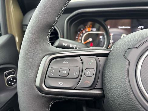 New 2026 Jeep Wrangler Unlimited Rubicon image 15