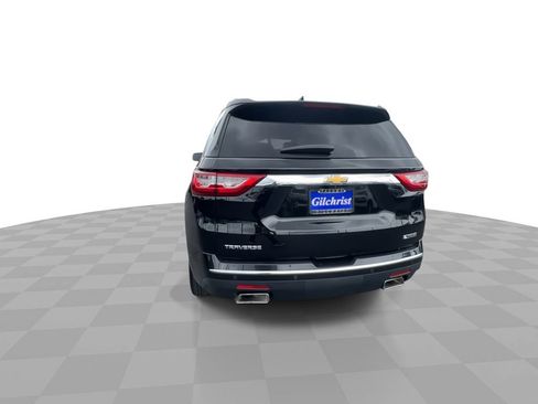 Used 2018 Chevrolet Traverse Premier w/ Driver Confidence II Package FWD image 6