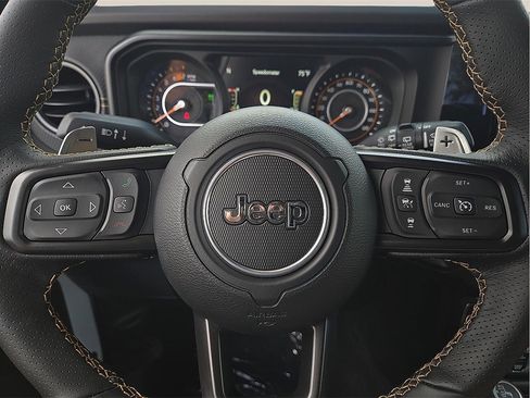 New 2025 Jeep Wrangler Unlimited Rubicon 392 image 19