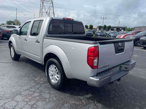 Used 2020 Ford Escape SEL FWD image 3