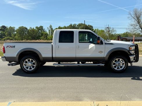 Used 2012 Ford F250 Lariat w/ Lariat Ultimate Pkg image 3