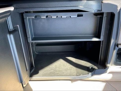 Used 2024 Ford Expedition Max Limited image 38