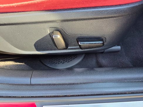 Used 2018 Kia Stinger GT1 image 33