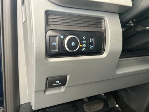 Used 2025 Ford F350 XLT AWD/4WD image 39