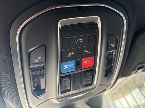 New 2026 Jeep Grand Cherokee L 4WD image 20