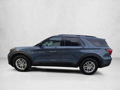 New 2026 Ford Explorer Active w/ Active Comfort Package image 5