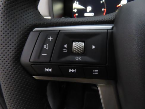 New 2025 Mitsubishi Outlander SE image 12