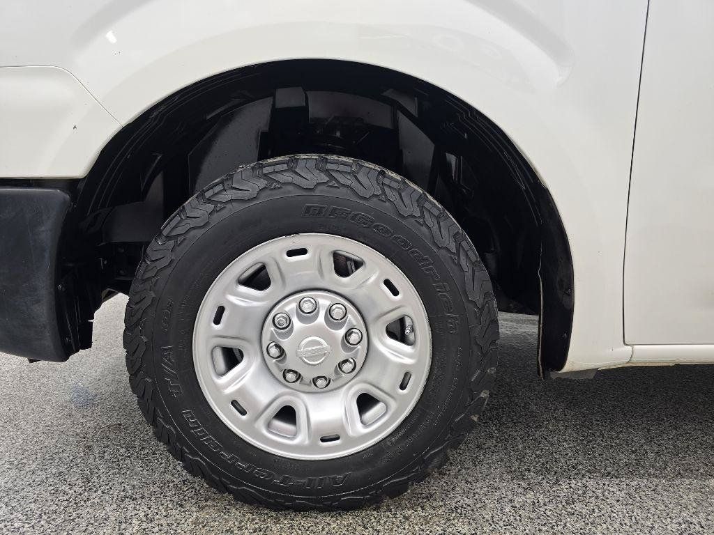 Used 2017 Nissan NV 2500 SV w/ Technology Package RWD image 23
