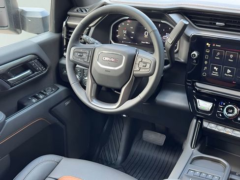 New 2026 GMC Sierra 2500 AT4 w/ AT4 Premium Plus Package AWD/4WD image 17
